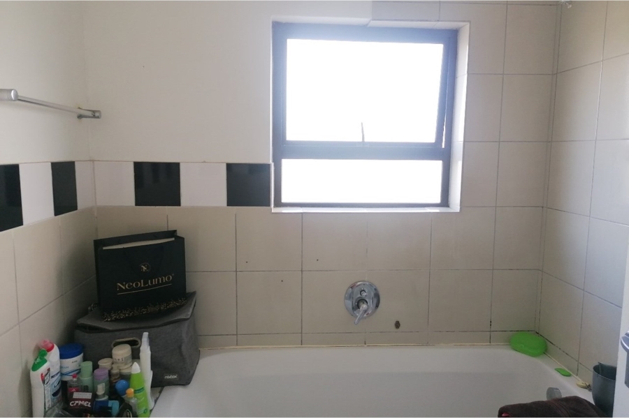 To Let 2 Bedroom Property for Rent in Jagtershof Western Cape